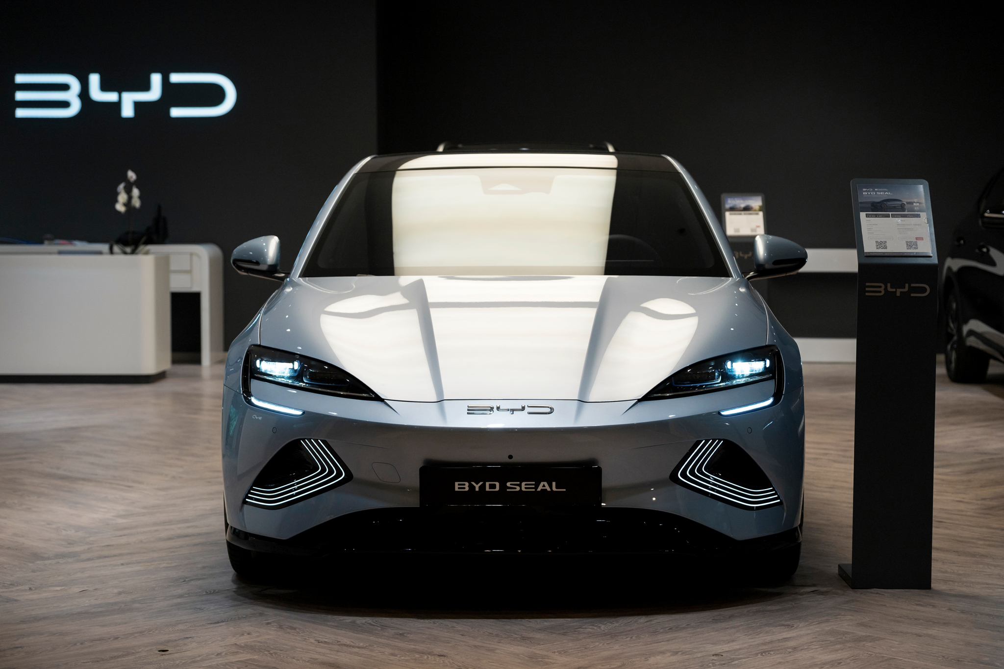 BYD autosalona atklāšanas pasākums